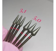 АЛМАЗНАЯ НАСАДКА "почка удлинённая" 050 ДЛЯ АППАРАТНОГО МАНИКЮРА И ПЕДИКЮРА (КРАСНАЯ)